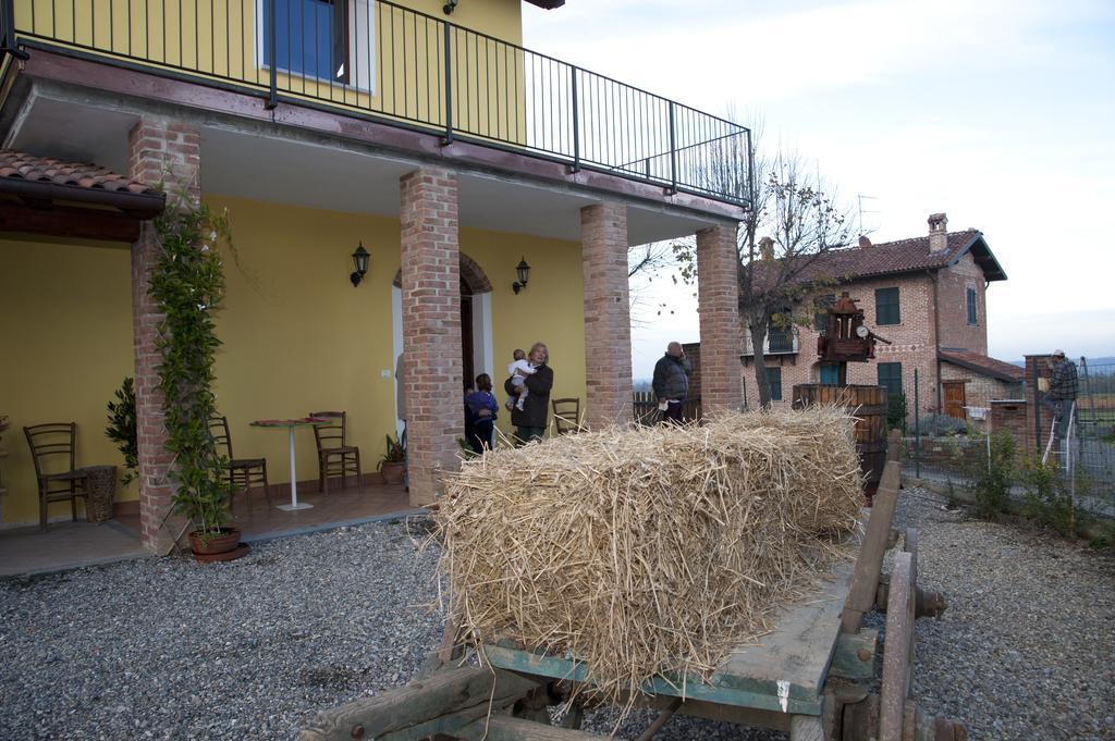 Francavilla Bisio Agriturismo Il Vecchio Portico מראה חיצוני תמונה